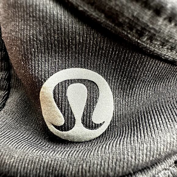 Lululemon Nouveau Limits Tank Luxtreme Lycra Built in Bra Wicking Black 6 - Picture 3 of 5